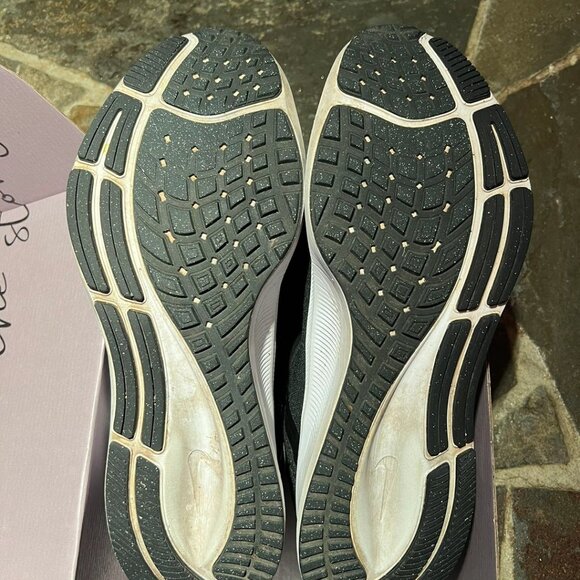 Nike Air Zoom Pegasus 38 (Men’s 11)(LNIB) - Picture 6 of 8